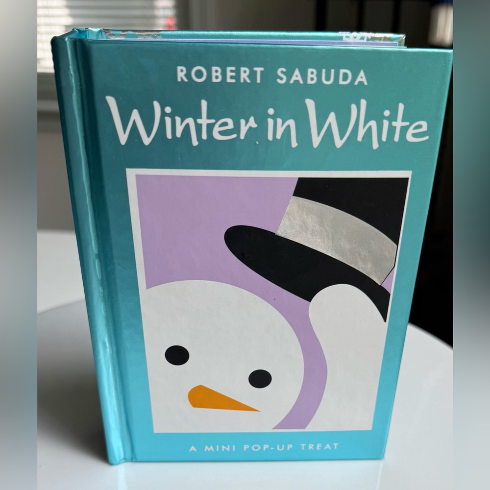 First Edition 2007 Winter in White by Robert Sabuda